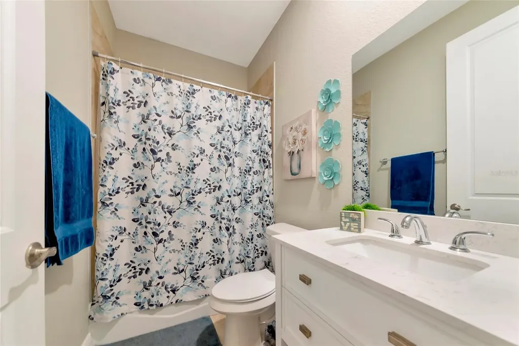 3221 3rd Street E Bradenton FL 34208