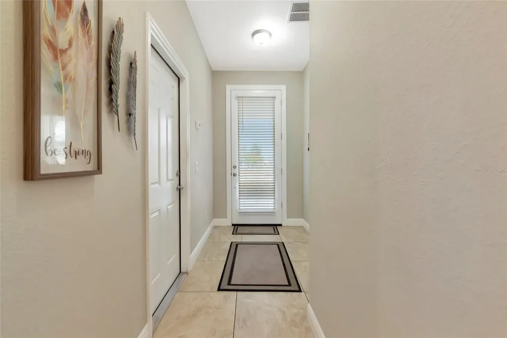 3221 3rd Street E Bradenton FL 34208