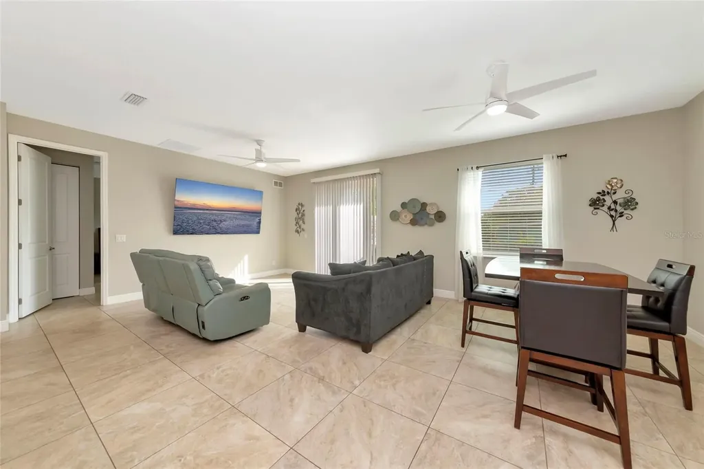 3221 3rd Street E Bradenton FL 34208
