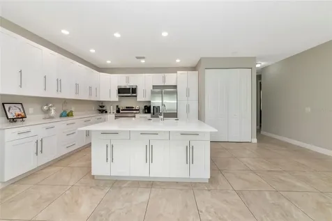 3221 3rd Street E Bradenton FL 34208