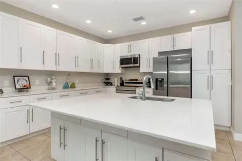 3221 3rd Street E Bradenton FL 34208