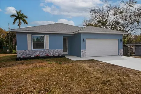 3221 3rd Street E Bradenton FL 34208