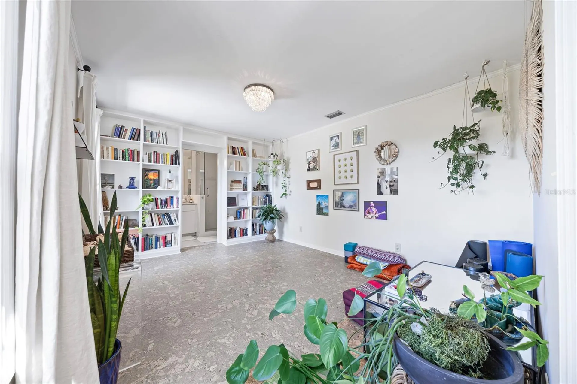 3301 W Morrison Avenue Tampa FL 33629