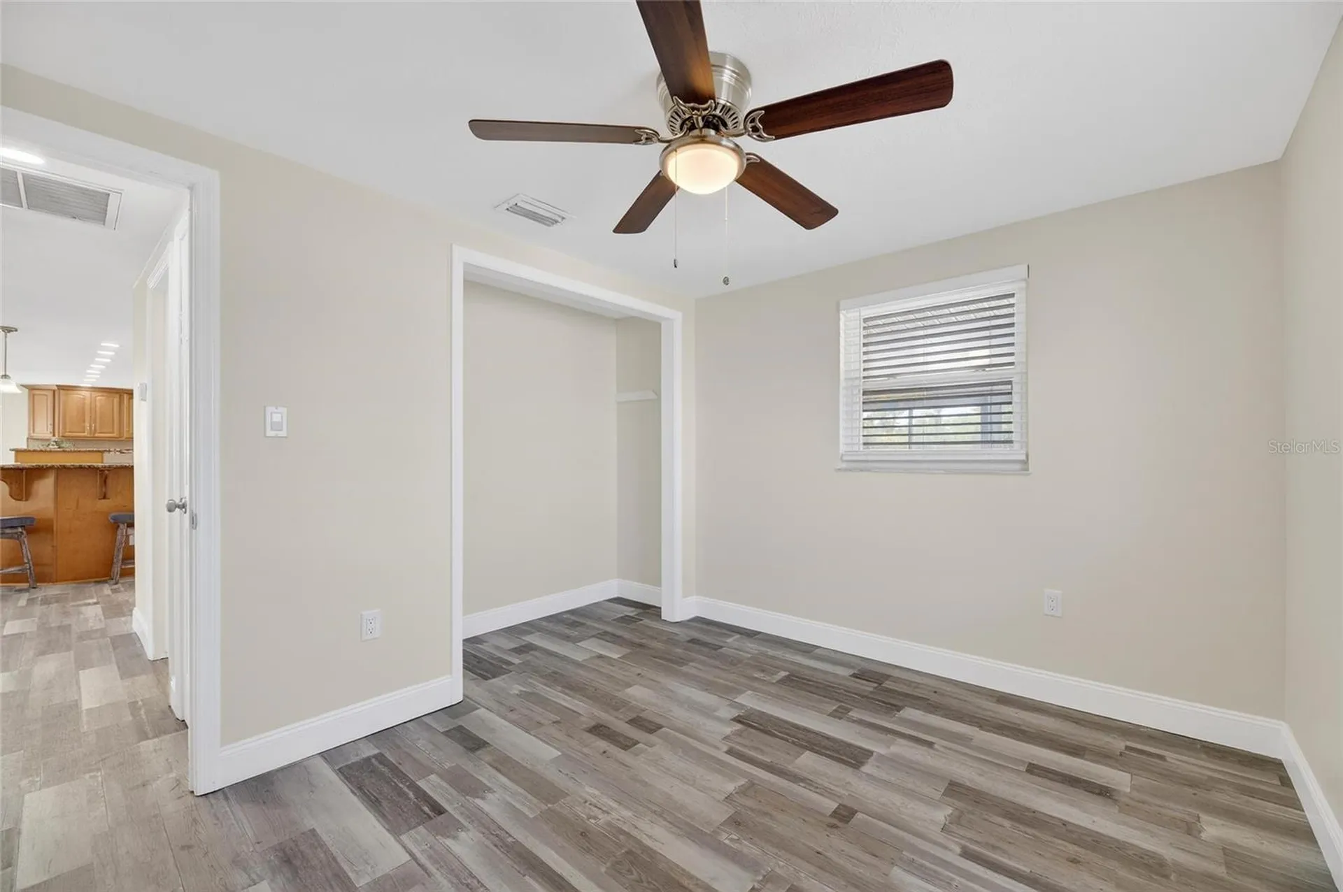 827 Seabreeze Drive Ruskin FL 33570