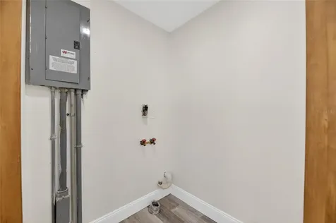 827 Seabreeze Drive Ruskin FL 33570