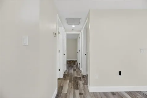 827 Seabreeze Drive Ruskin FL 33570