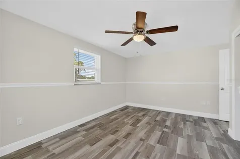 827 Seabreeze Drive Ruskin FL 33570