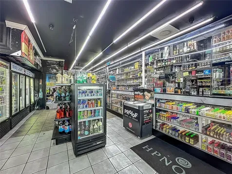 4898 Edgewater Drive Orlando FL 32804