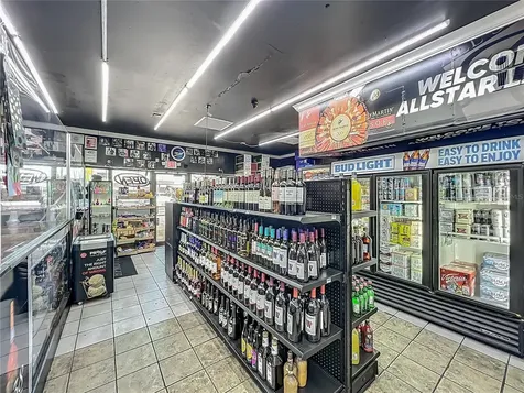 4898 Edgewater Drive Orlando FL 32804