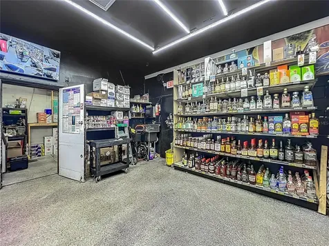 4898 Edgewater Drive Orlando FL 32804