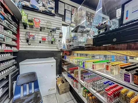 4898 Edgewater Drive Orlando FL 32804