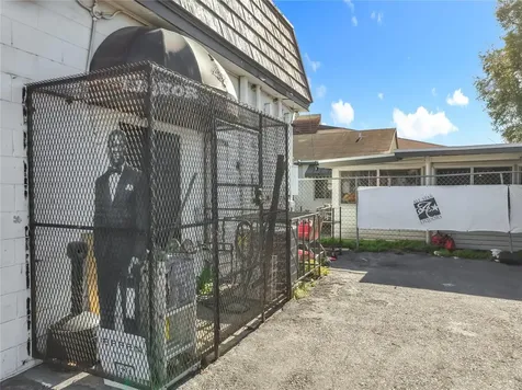 4898 Edgewater Drive Orlando FL 32804