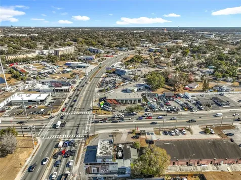 4898 Edgewater Drive Orlando FL 32804