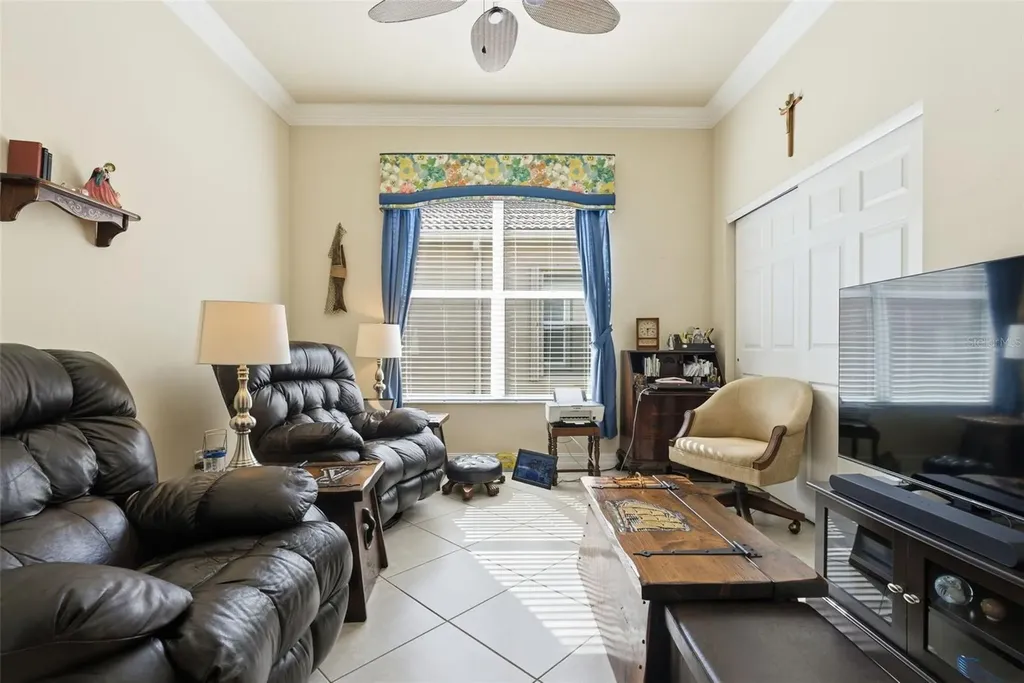 16207 Cape Coral Drive Wimauma FL 33598