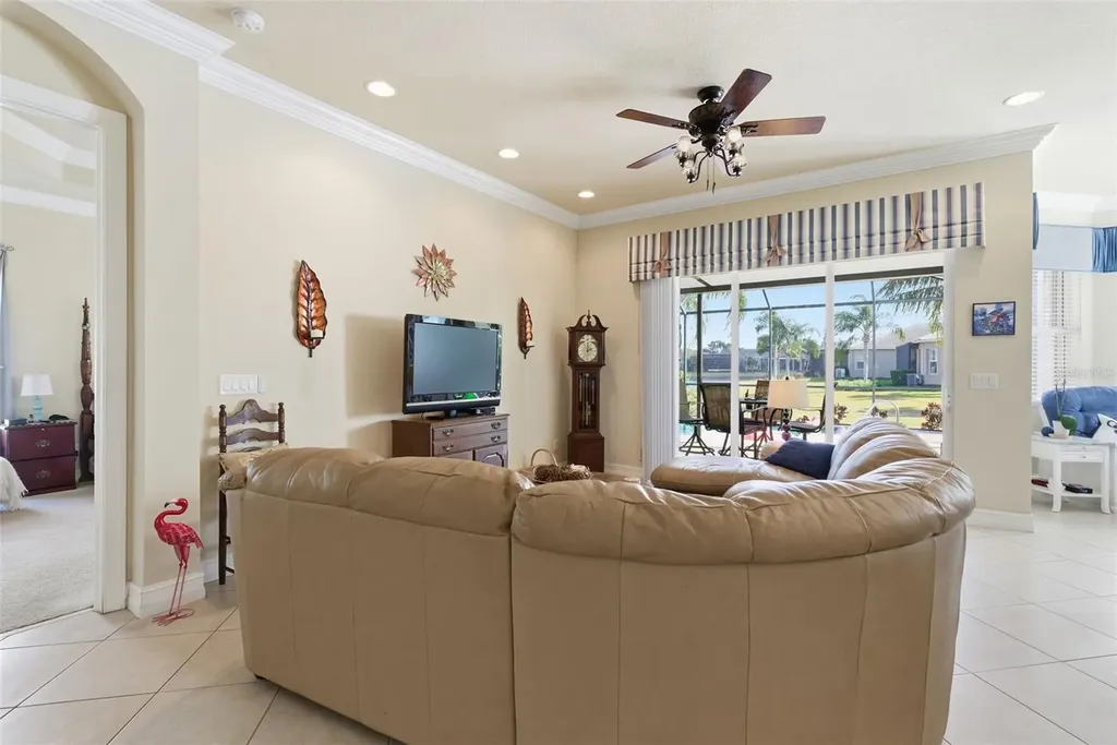 16207 Cape Coral Drive Wimauma FL 33598