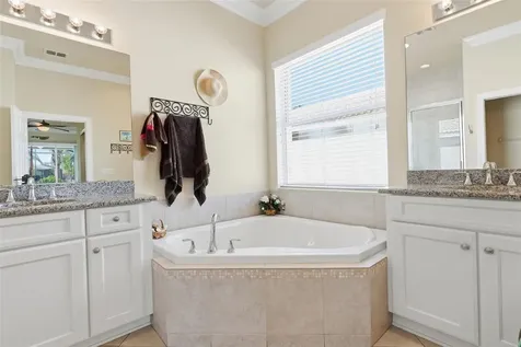 16207 Cape Coral Drive Wimauma FL 33598