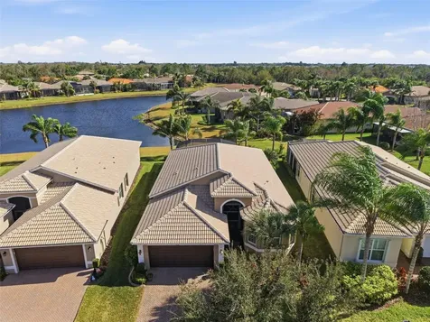 16207 Cape Coral Drive Wimauma FL 33598