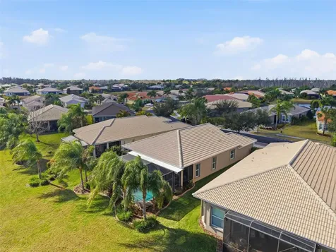 16207 Cape Coral Drive Wimauma FL 33598