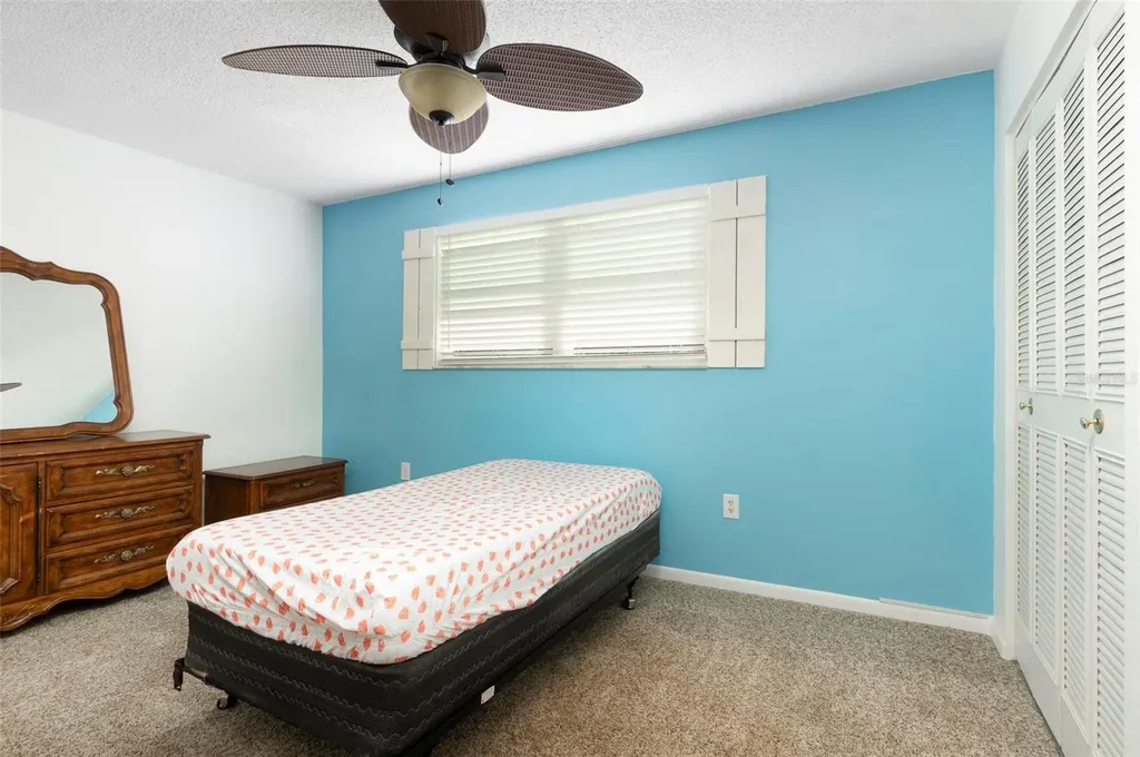 5660 80th Street N St Petersburg FL 33709