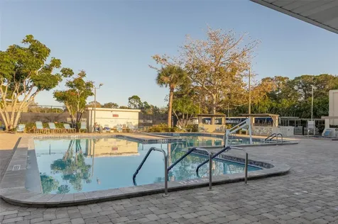 5660 80th Street N St Petersburg FL 33709