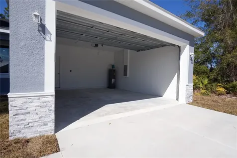 1013 Aston-martin Drive Sebring FL 33872