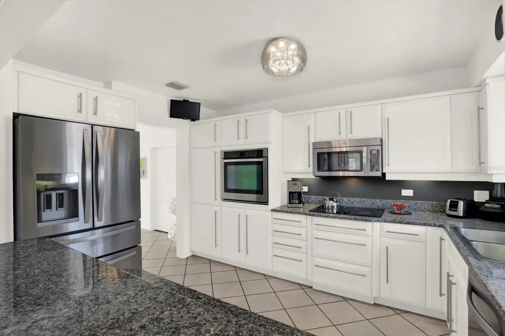 504 Fairview Road Belleair FL 33756