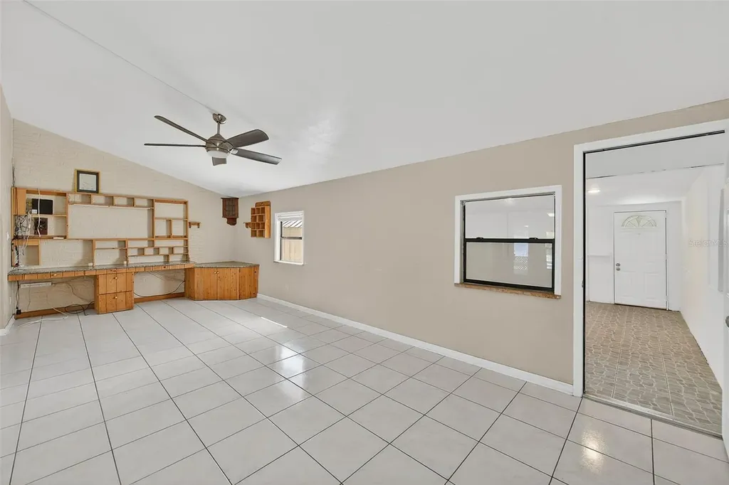 3946 Omega Circle Sarasota FL 34235