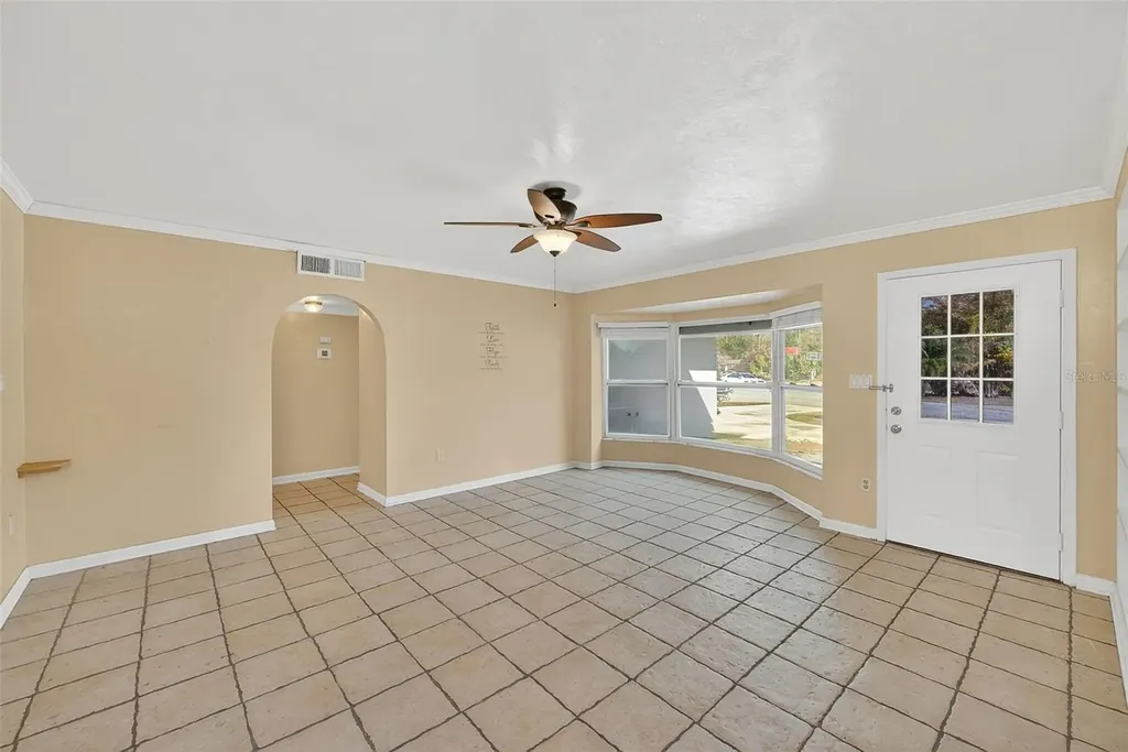3946 Omega Circle Sarasota FL 34235