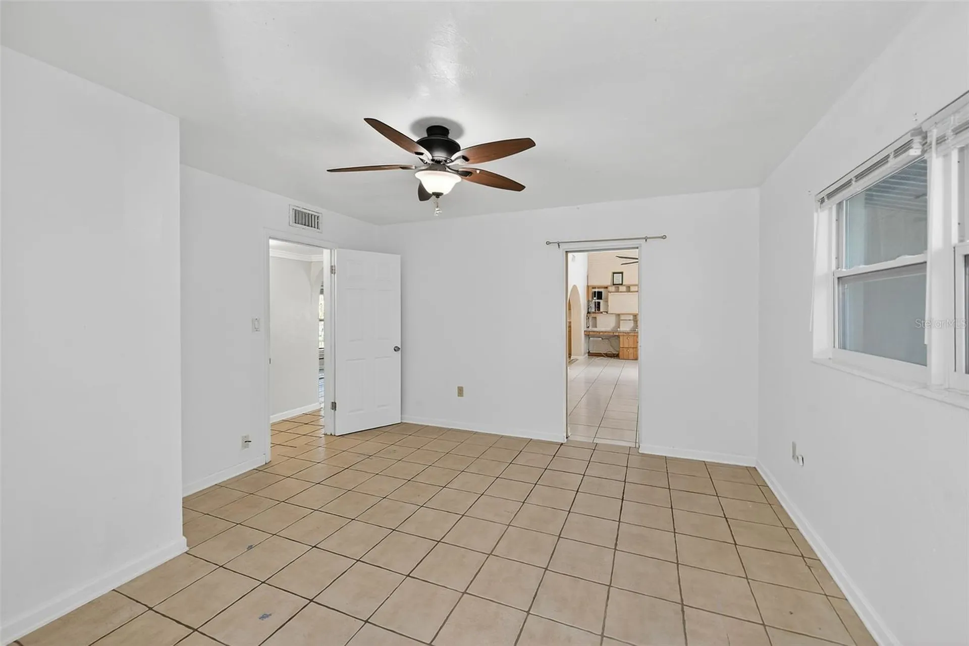3946 Omega Circle Sarasota FL 34235