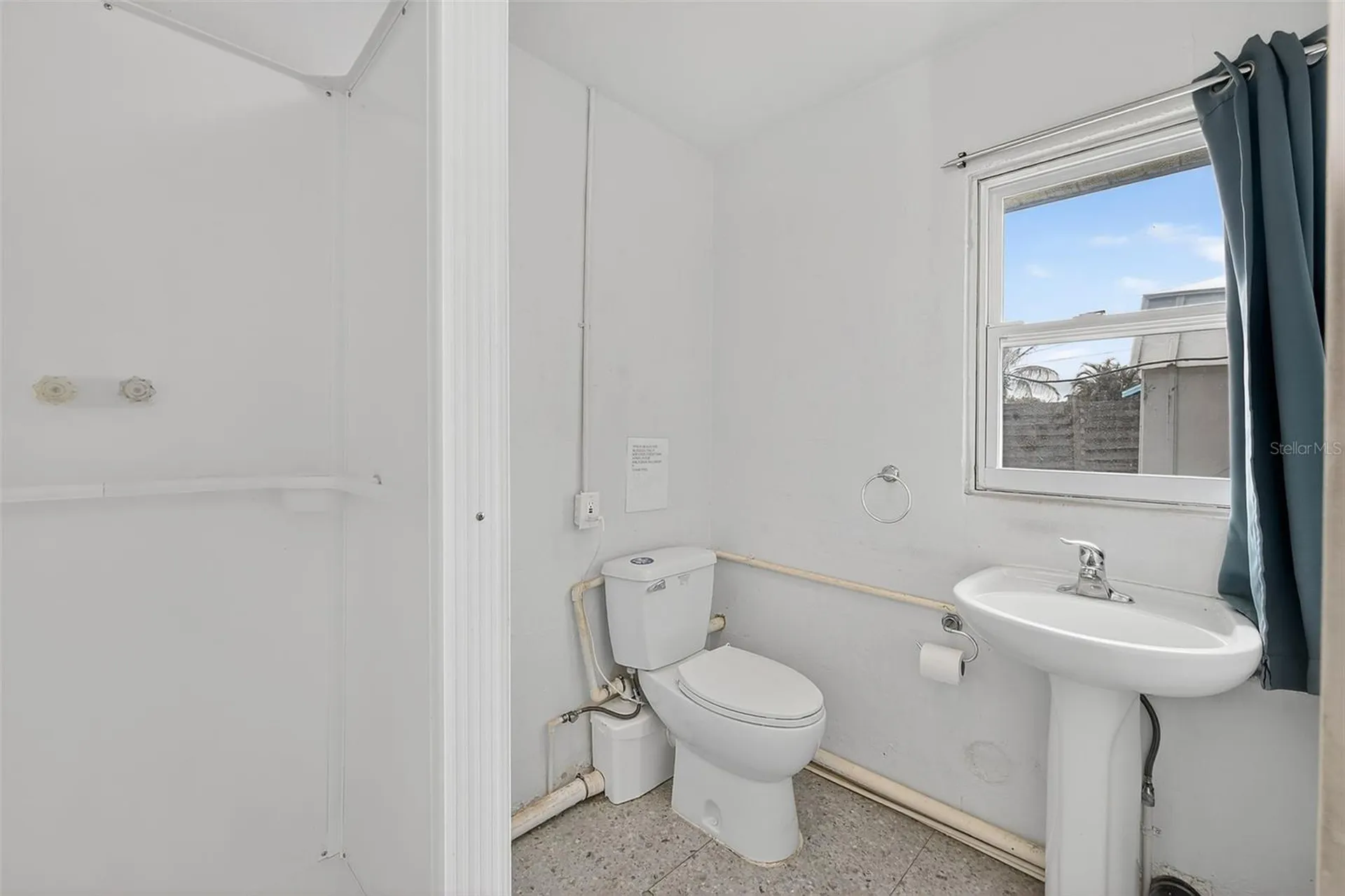 3946 Omega Circle Sarasota FL 34235