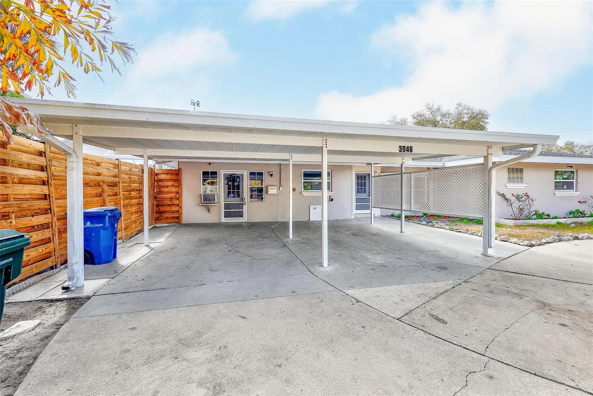 3946 Omega Circle Sarasota FL 34235