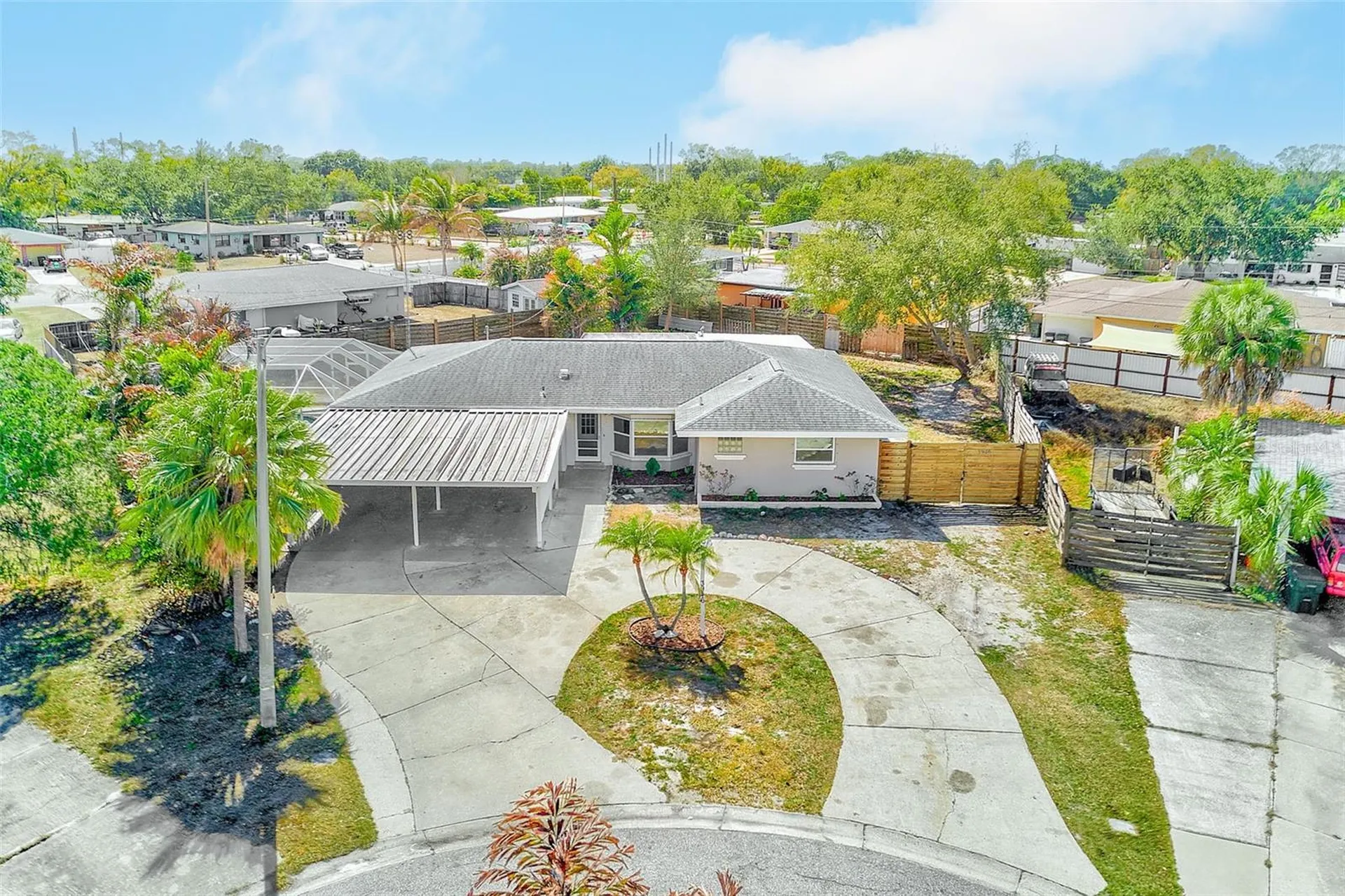 3946 Omega Circle Sarasota FL 34235
