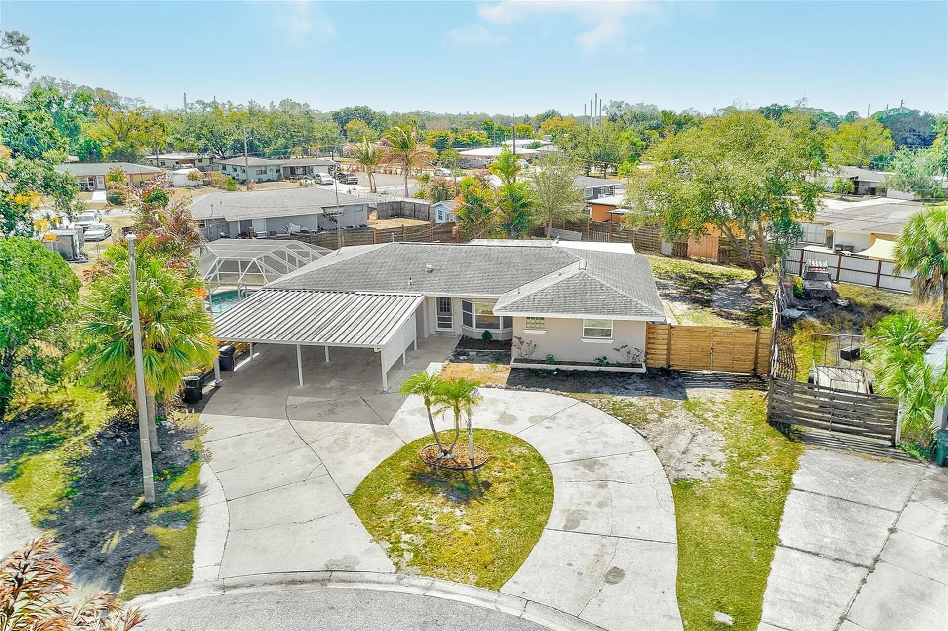 3946 Omega Circle Sarasota FL 34235
