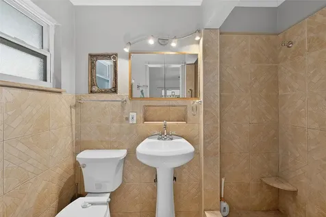 3946 Omega Circle Sarasota FL 34235
