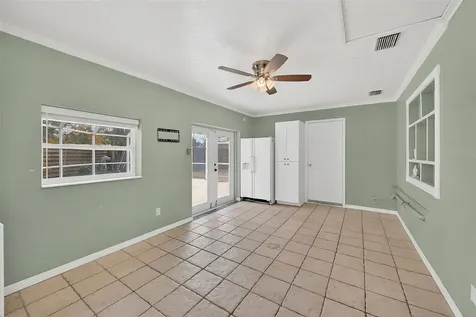 3946 Omega Circle Sarasota FL 34235