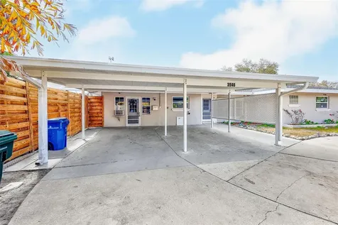3946 Omega Circle Sarasota FL 34235