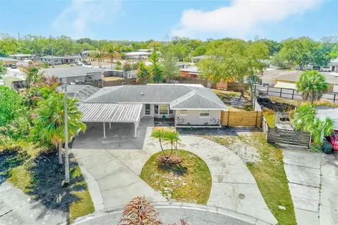 3946 Omega Circle Sarasota FL 34235
