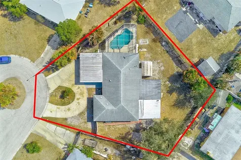 3946 Omega Circle Sarasota FL 34235