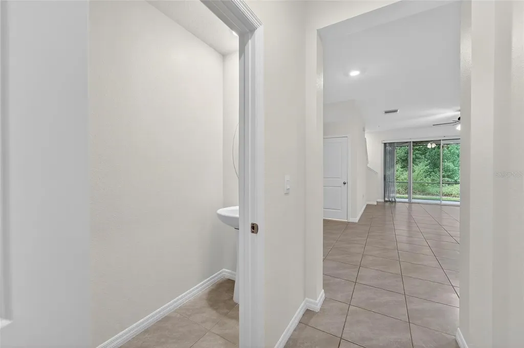 5068 Captain Davis Drive Wimauma FL 33598