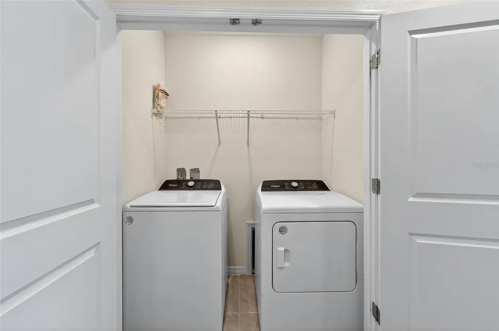 5068 Captain Davis Drive Wimauma FL 33598