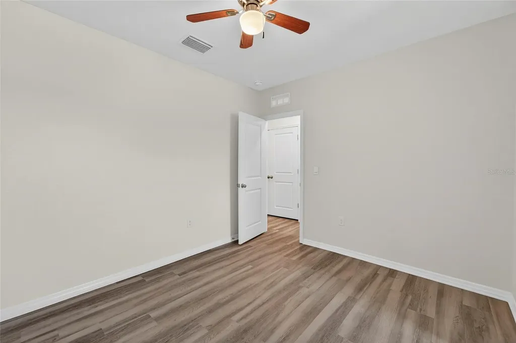 5068 Captain Davis Drive Wimauma FL 33598