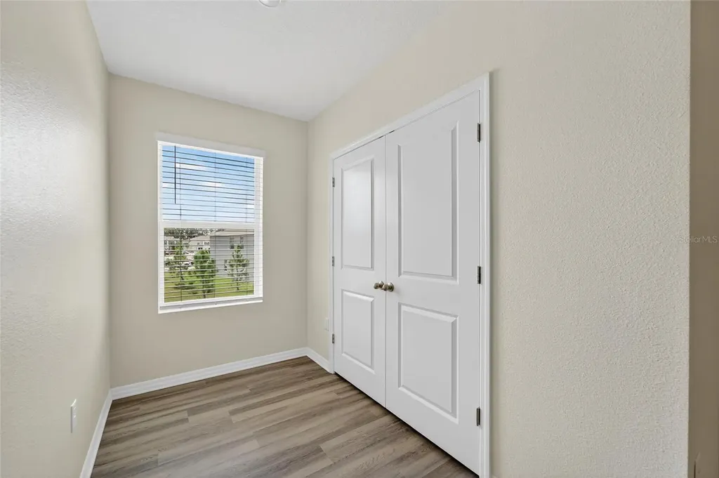 5068 Captain Davis Drive Wimauma FL 33598