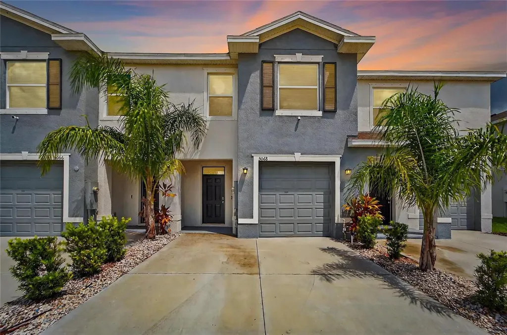 5068 Captain Davis Drive Wimauma FL 33598
