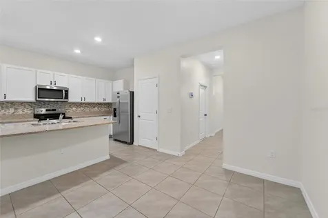 5068 Captain Davis Drive Wimauma FL 33598