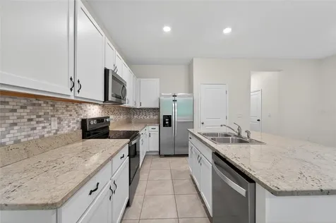 5068 Captain Davis Drive Wimauma FL 33598