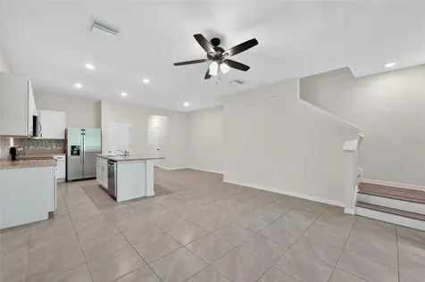 5068 Captain Davis Drive Wimauma FL 33598