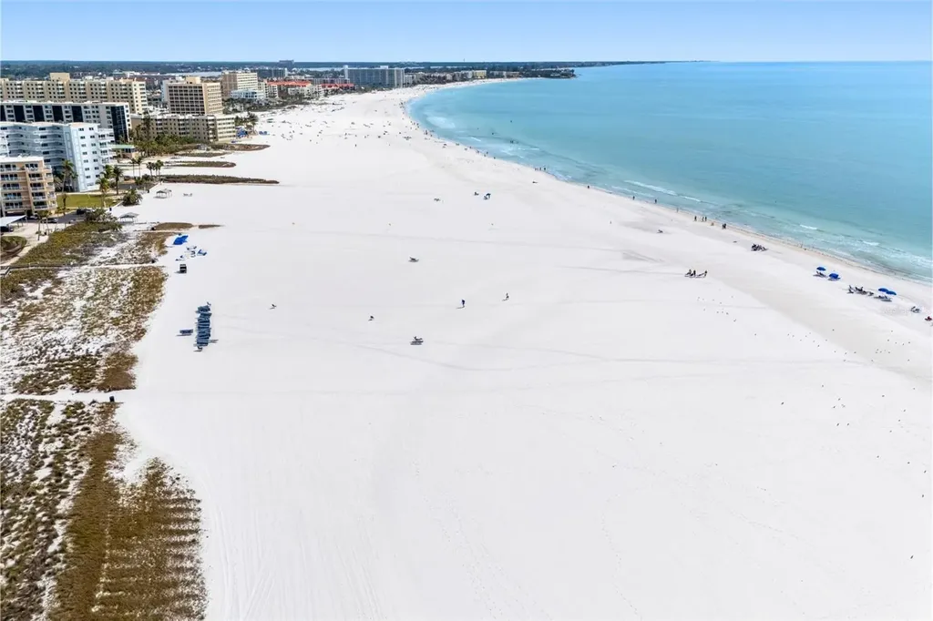 915 Beach Road Sarasota FL 34242