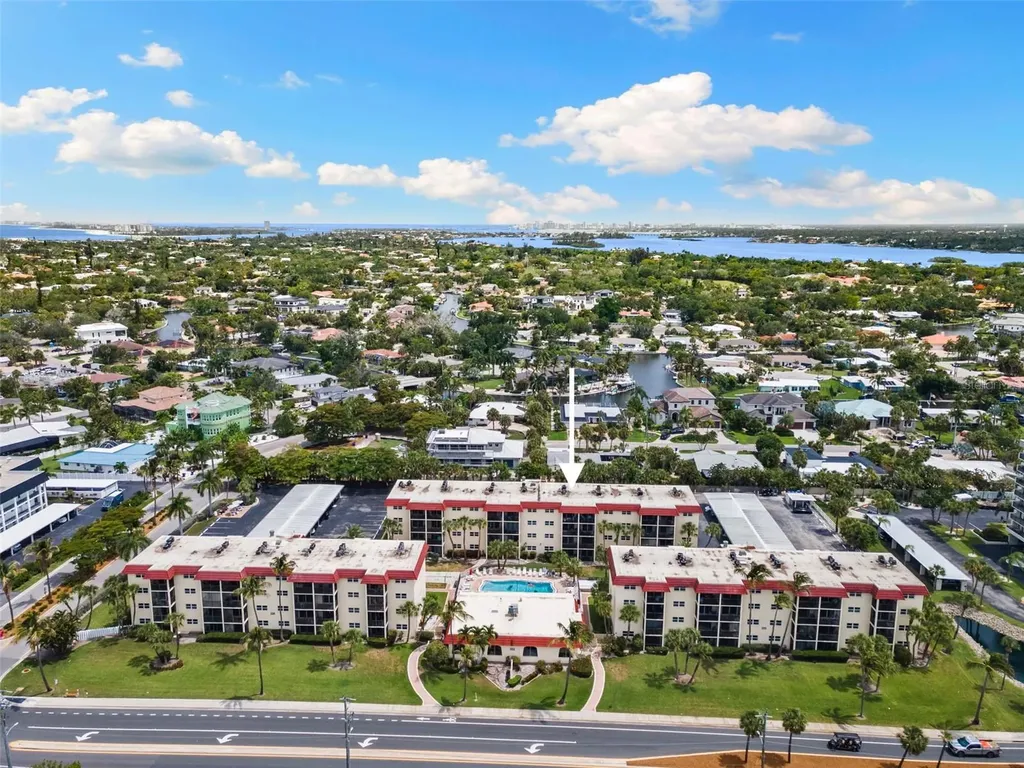 915 Beach Road Sarasota FL 34242