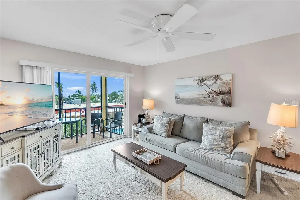 915 Beach Road Sarasota FL 34242