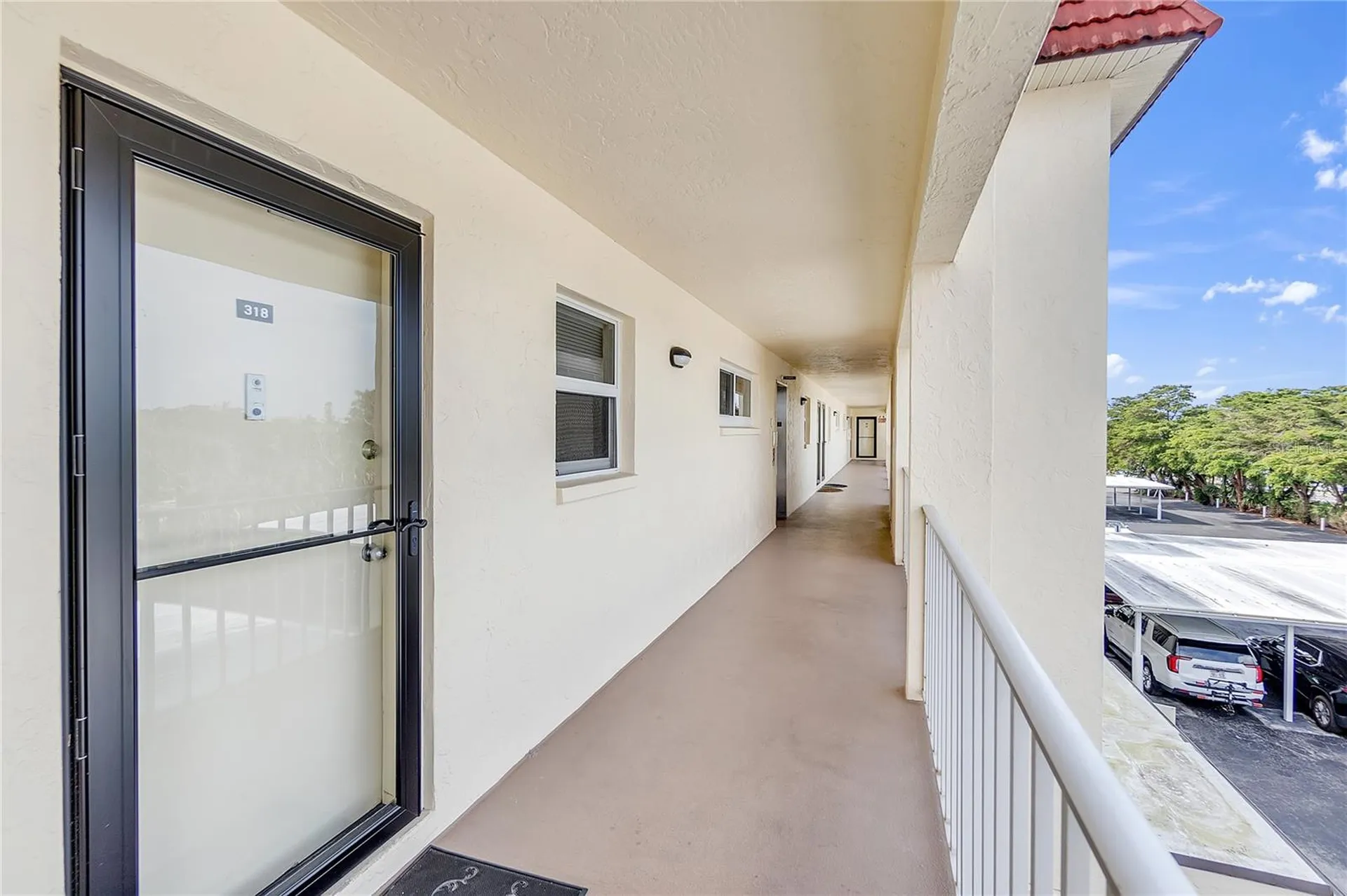915 Beach Road Sarasota FL 34242